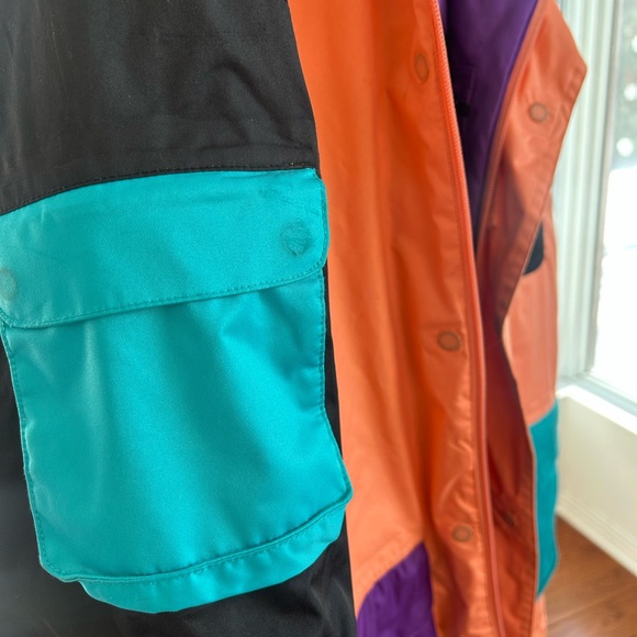Colorful Women's Ski & Snowboard Jacket - Picture 2 of 10